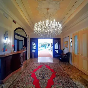 *** Hotel Edelweiss Italien
