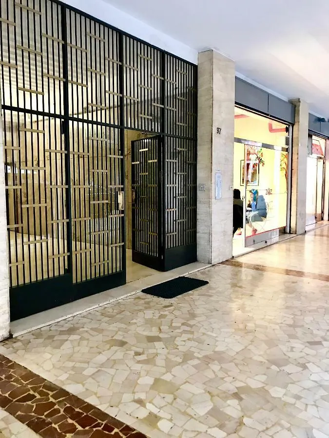 Affittacamere Pratello 97 Bolonha Itália